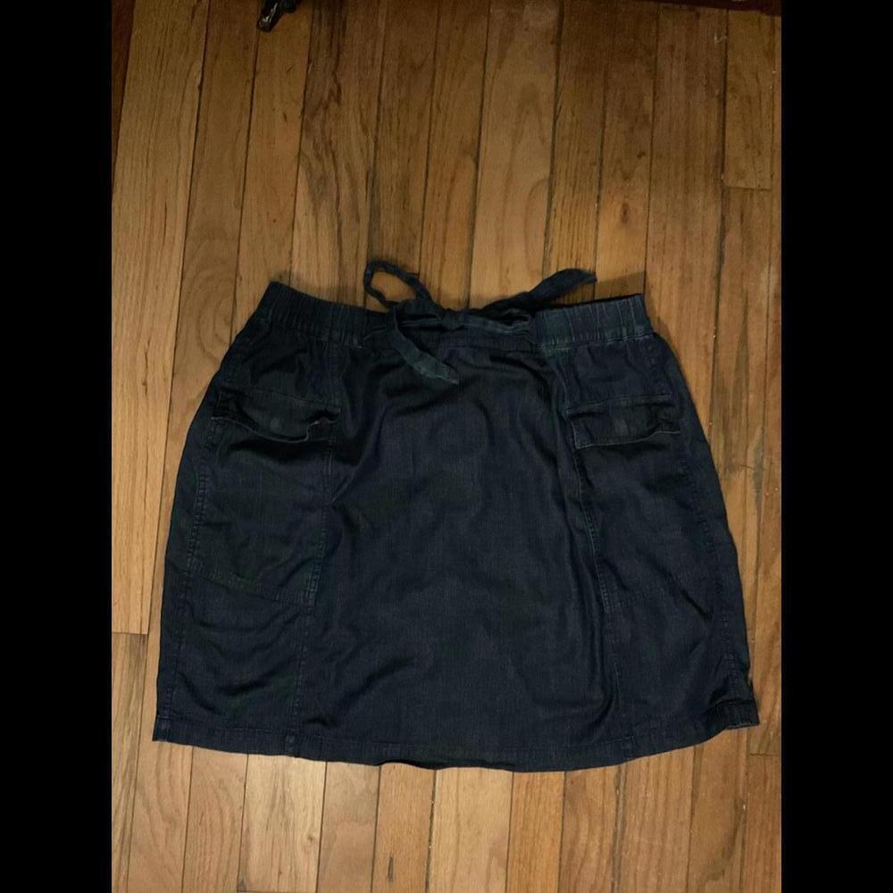 Westport Denim Skirt with shorts  with attached Belt.Size 1x